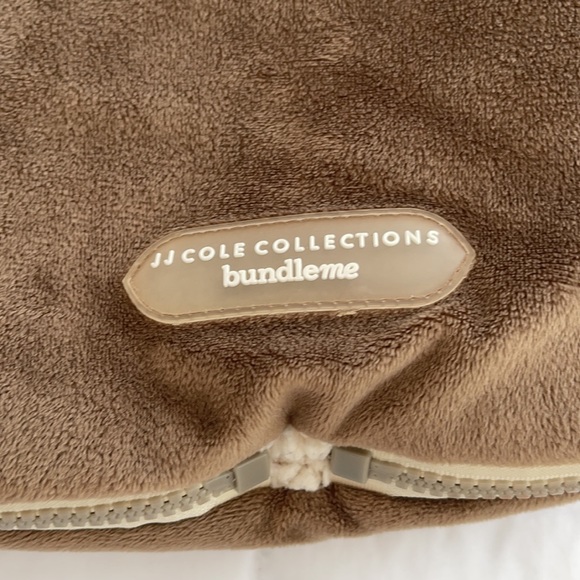 JJ Cole  Original Bundle Me car seat blanket - Picture 4 of 8